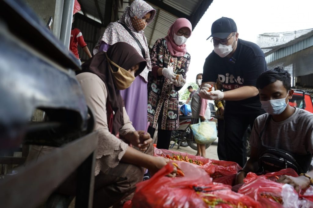 Harga Cabai Melonjak, Bupati Kediri Sidak Pasar Induk Pare