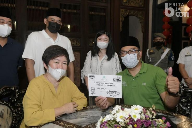 Ridwan Kamil Kunjungi Rumah Bersejarah Tjong A Fie