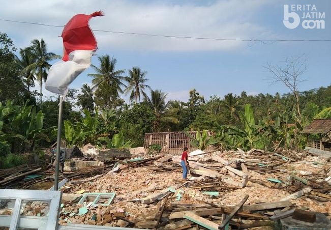 Ratusan Rumah di Malang Rusak Parah, Posisinya di Atas dan Lereng Bukit