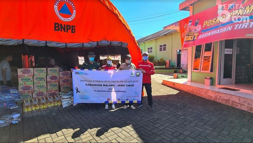 Brantas Abipraya Salurkan Bantuan Bagi Korban Gempa Malang