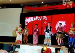 Dua Putra Terbaik Kabupaten Malang Juara Favorit Pesona Batik Nusantara 2021