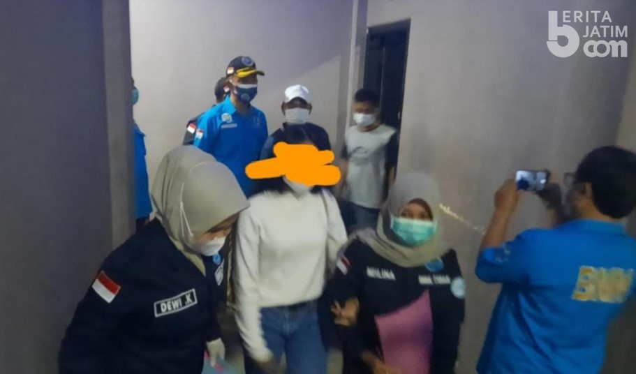 Tes Urine di Karaoke, 2 Wanita Cantik dan 5 Pria Diamankan BNNK Tuban