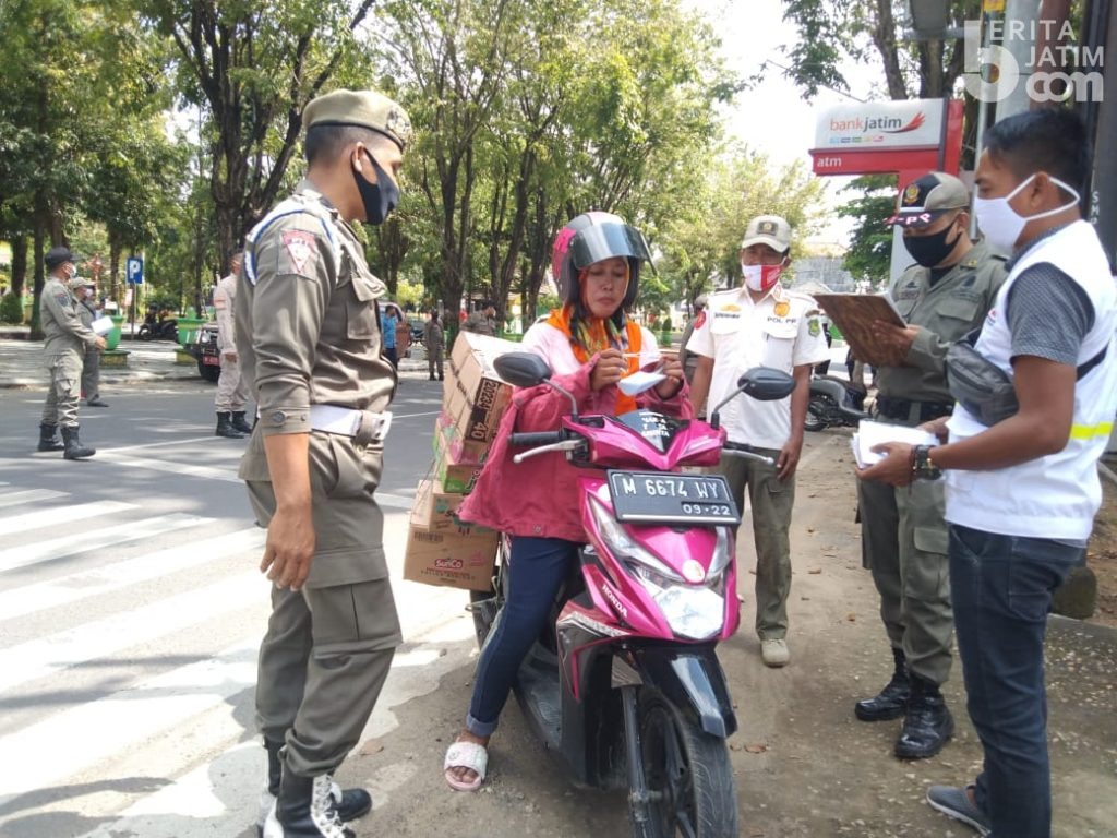Tak Kenakan Masker, Puluhan Warga Sumenep Terjaring Ops Yustisi