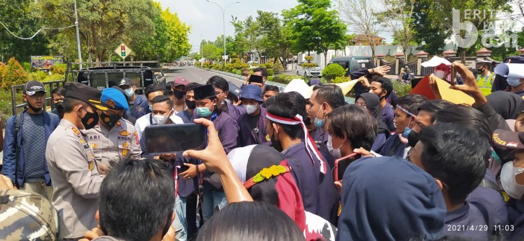 Marak Pencurian di Kampus UTM Bangkalan, Mahasiswa Demo Polisi