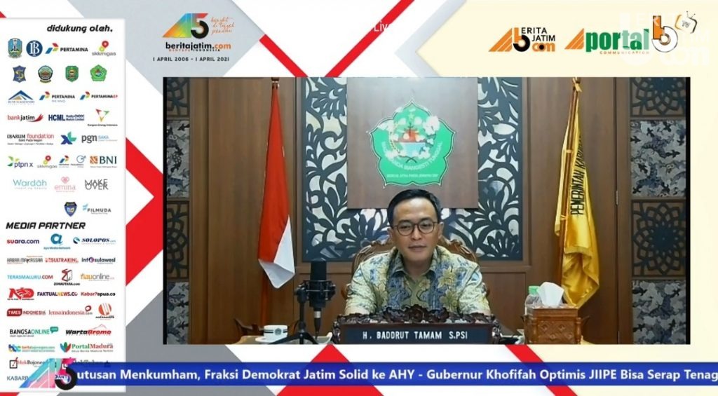Bupati Pamekasan Sampaikan 5 Program Prioritas di Webinar Beritajatim