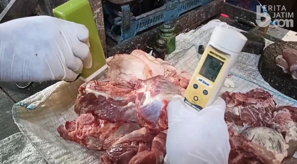 Permintaan Meningkat, Pemkab Kediri Waspadai Peredaran Daging Sapi Gelonggong dan Ayam Tiren di Pasar