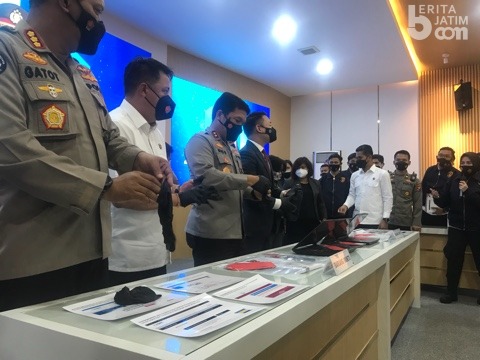 2 WNI Bobol Dana Bantuan Covid-19 Pemerintah Amerika