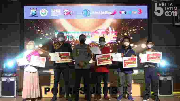 Masuki Sesi 3, Lomba Ekspresi Jember SAE Diikuti Ratusan Orang