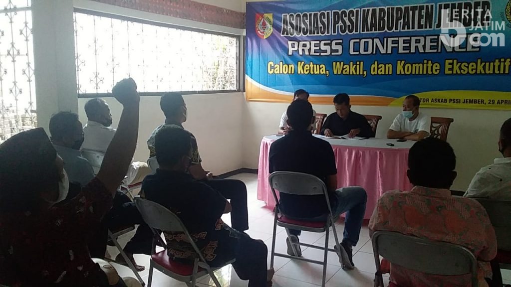 Interupsi Warnai Pengumuman Verifikasi Askab PSSI Jember