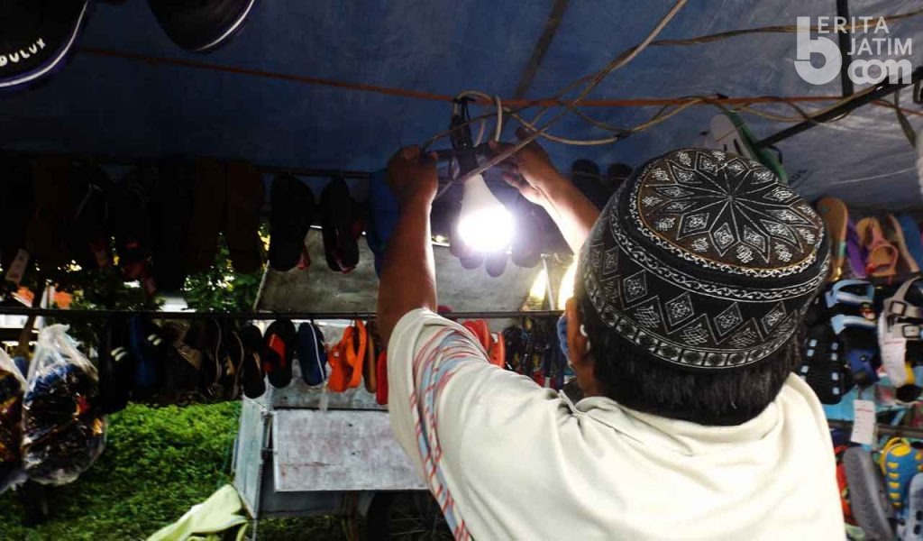 Pada Sebuah Bazar Ramadan