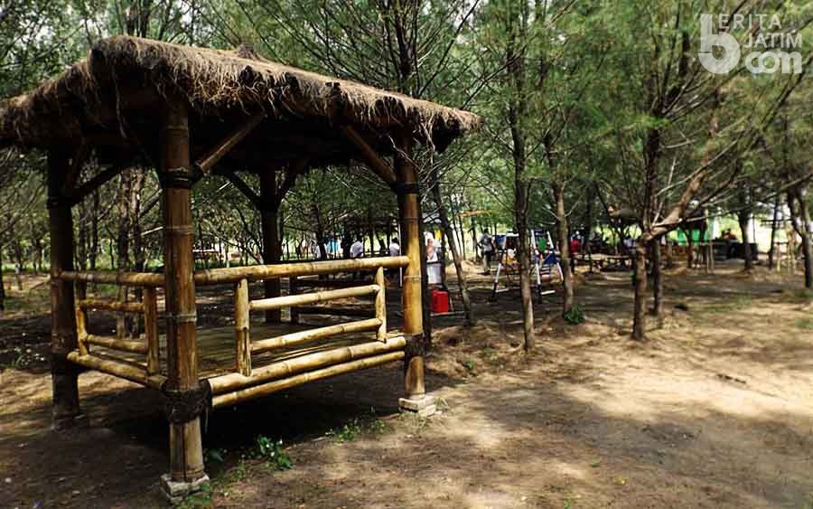 Menggapai Pantai Permata di Sudut Kota Probolinggo