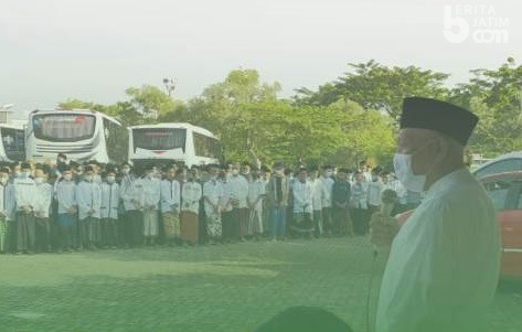 Sewa 40 Bus, Pesantren Tebuireng Jombang Pulangkan Santri