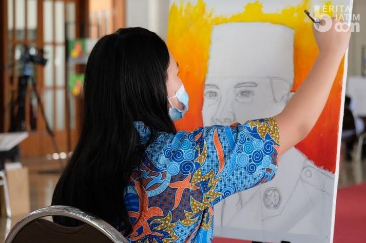 Dispendik Surabaya Gelar Kegiatan Melukis On The Spot