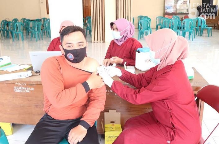 Jelang PTM, Ribuan Guru di Magetan Telah Vaksin