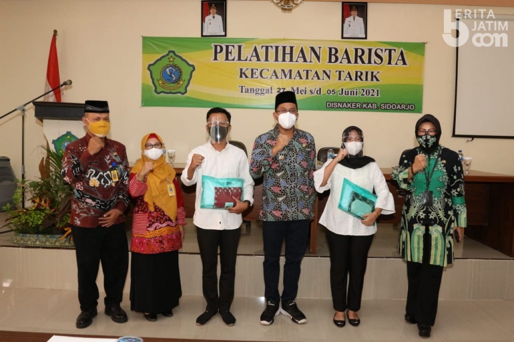 Pengangguran Sidoarjo Dilatih Keterampilan Kerja