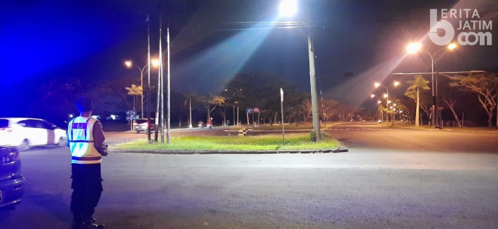 Swab Hunter Tiga Pilar Polsek Lakarsantri Buru Aksi Balap Sepeda Liar