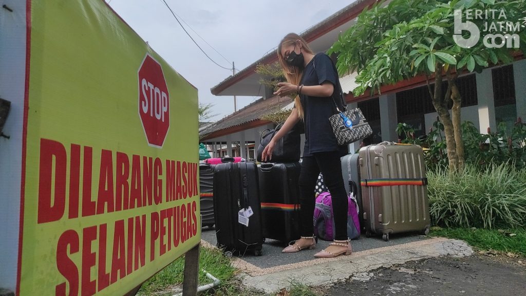 PMI Banyuwangi Berdatangan, Begini Kata Tim Pakar Satgas Covid 19 Nasional