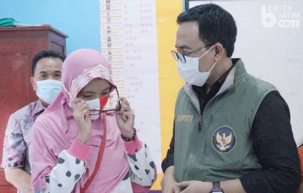 Bupati Pamekasan Support Penderita Glaukoma untuk Berprestasi