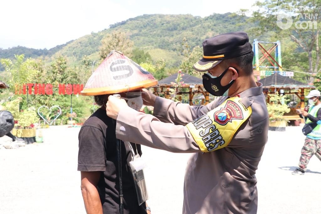 Polisi Ponorogo Cek Penerapan Protkes di Tempat-tempat Wisata di Bumi Reyog