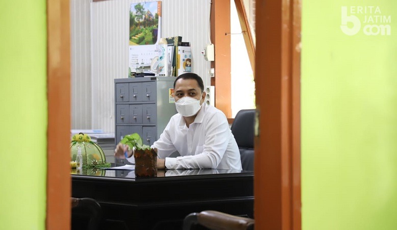 Bersama Astra, Wali Kota Eri Rencanakan Vaksinasi Massal di Surabaya