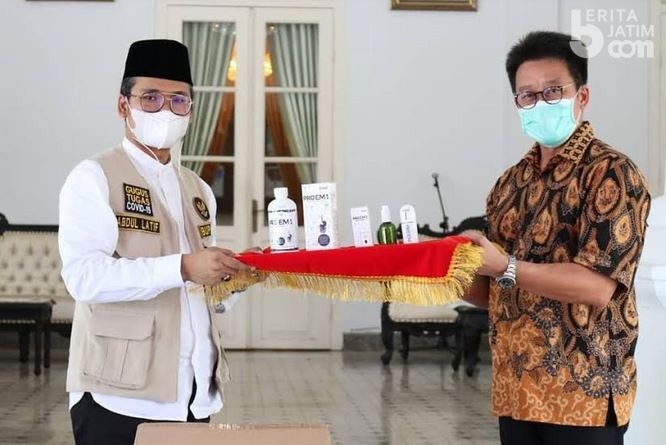 Tekan Covid-19, 240 Botol Proem1 Didonasikan ke Bangkalan