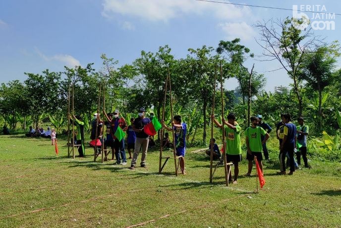 Puluhan Siswa SMP Ikuti Lomba Olahraga Tradisional