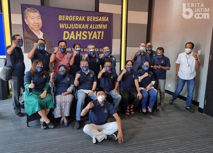 Deklarasi Maju Ketua IKA, Totok: Saya Ingin Membalas Utang ke Unair
