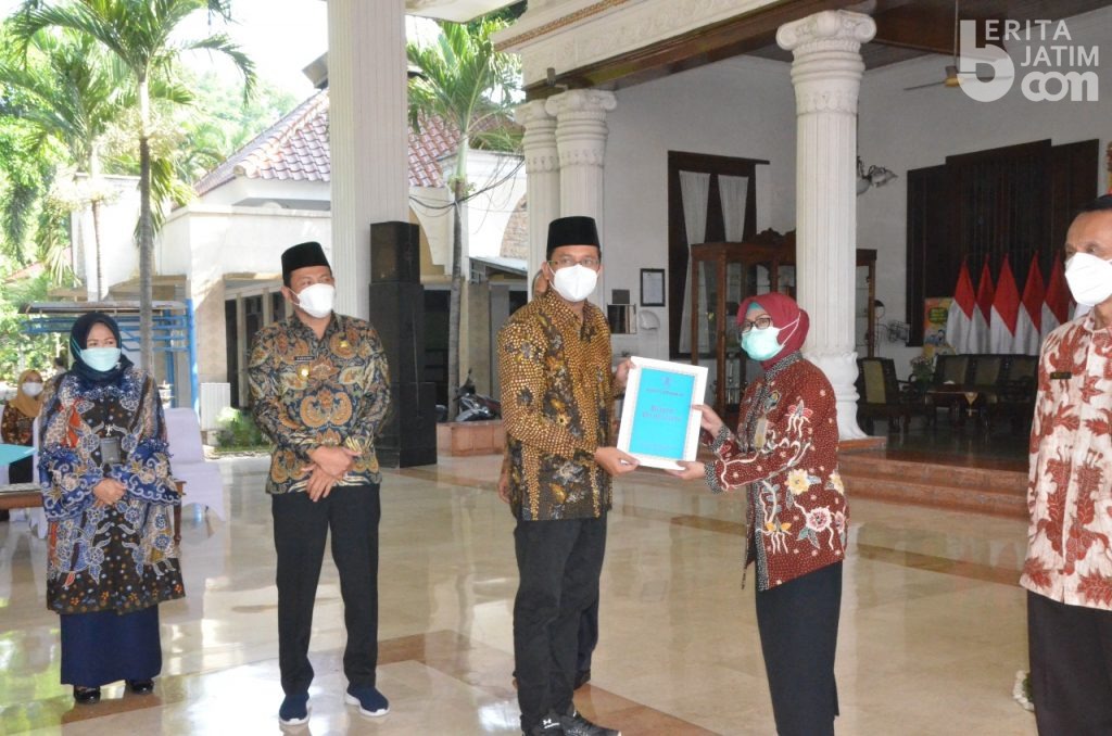Bupati Sidoarjo Himbau PNS yang Masuki Masa Purna Tugas untuk Gabung di PWRI