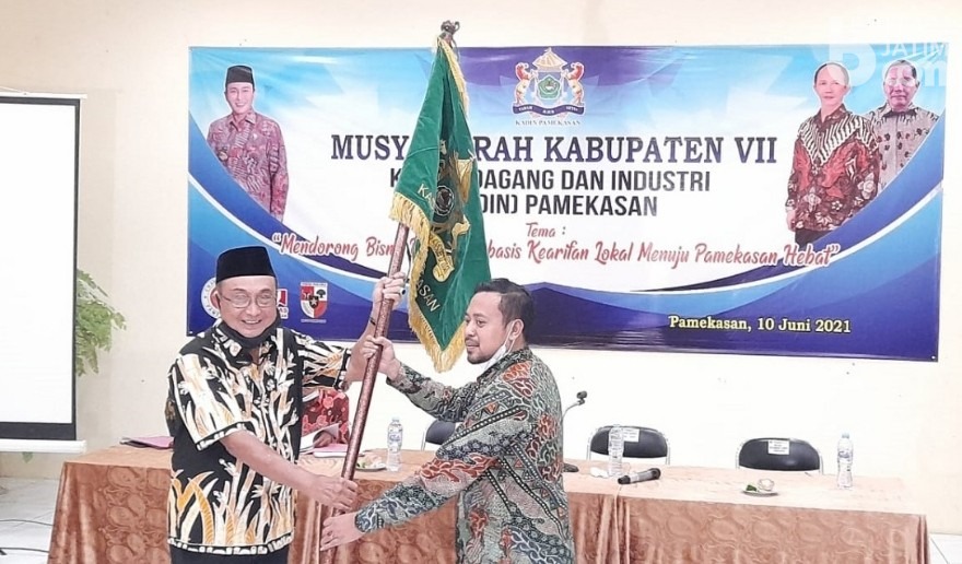 Harisandi Savari Pimpin Kadin Pamekasan Periode 2021-2026