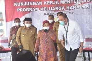 Pemkab Malang Terima 50 Tenda Darurat Covid dari Kemensos