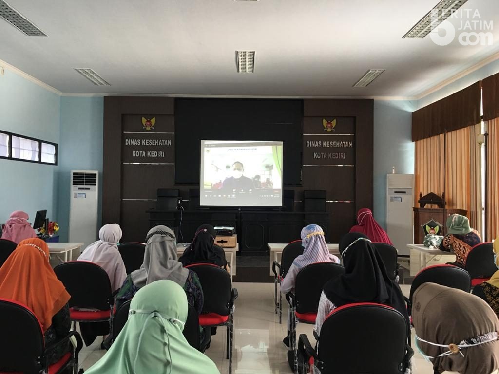 Seminar Online : Deteksi Dini Masalah Gizi Cegah Stunting