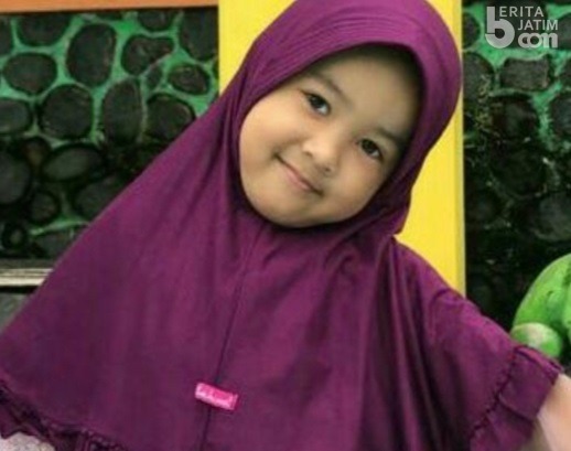 Aisha Adreena, Youtuber Cilik Jombang yang Jago Salawat