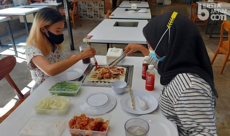 Makan 20 Menit, Resto Bakaran di Surabaya Ini Bikin Strategi Khusus