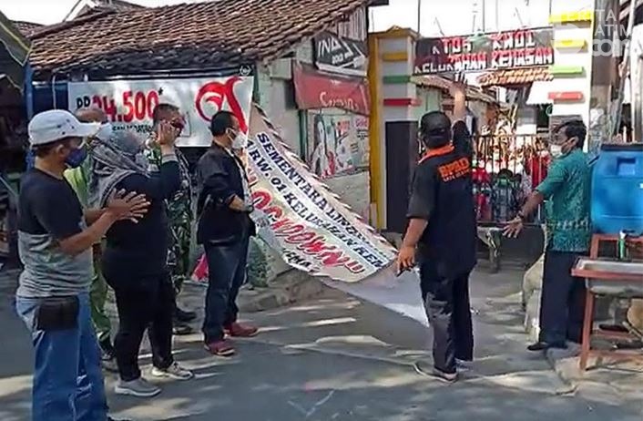 Lockdwon Berakhir, Warga Kemasan Sambut dengan Gembira
