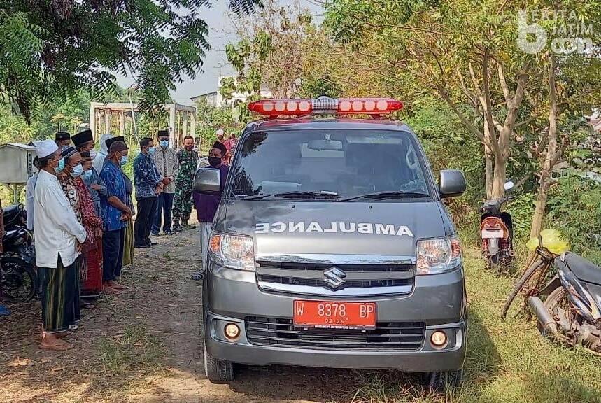 Pontang-Panting Cari Rumah Sakit dan Makamkan Istrinya di Gresik, Fakhrudin Akhirnya Meninggal