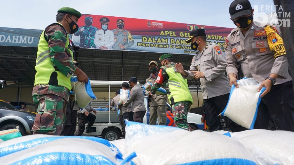 Polresta Mojokerto Distribusikan 3.500 Paket Bansos Dampak Covid-19