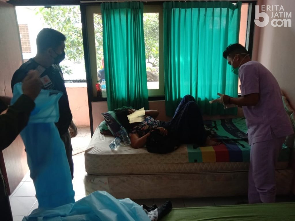 Jalani Karantina, Wanita Asal Pamekasan Ini Melahirkan di Ruang Isolasi