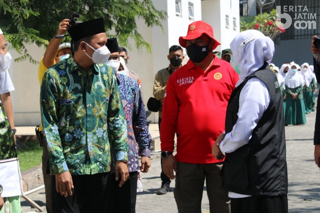 Khofifah Target Vaksinasi 76 Persen Seperti HUT RI Mendatang