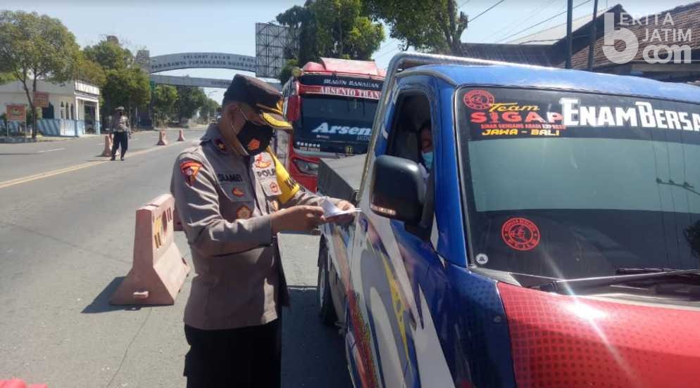 Kabagops Polres Ngawi Cek Pelaksanaan Penyekatan di Perbatasan Jatim