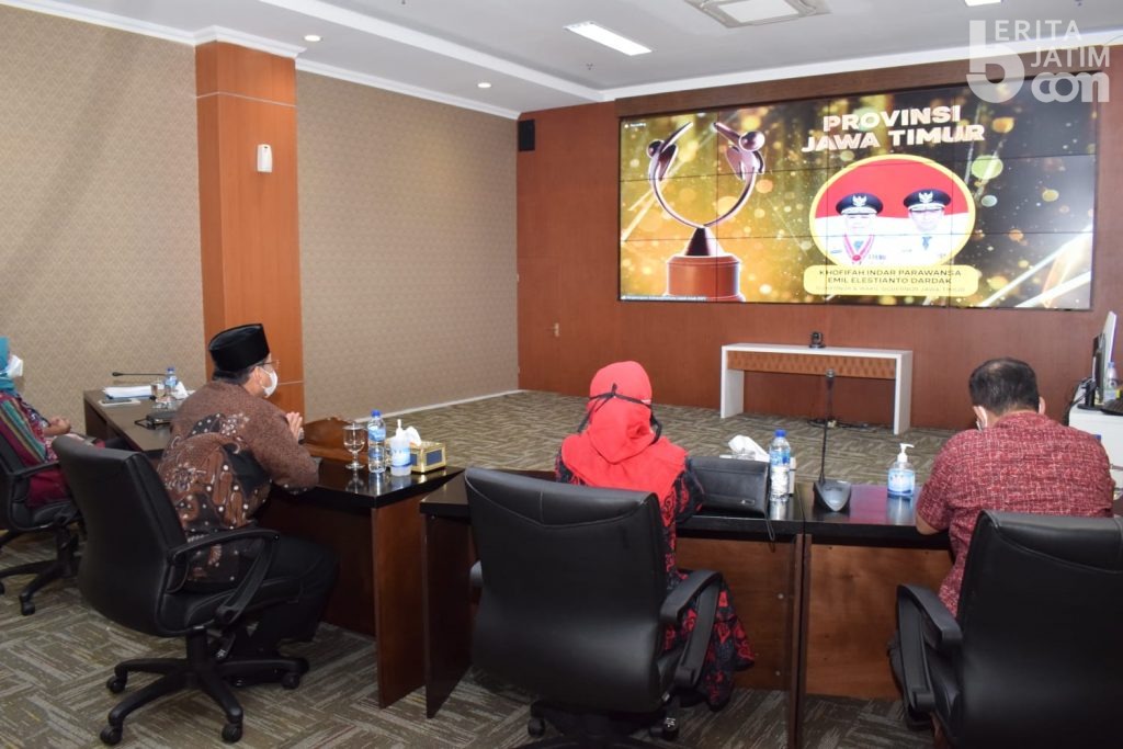 Layanan Sego Boran, LALA Mobile dan Canting Instan Hantarkan Lamongan Terima Penghargaan KLA Kategori Nindya