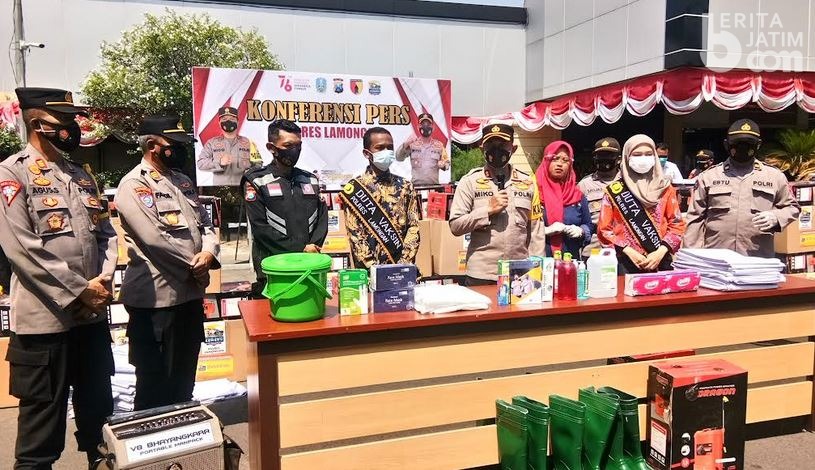 Polres Lamongan Distribusikan Alkes ke Kampung Tangguh