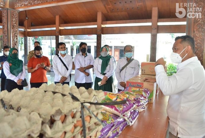 Covid-19 di Gresik Belum Berakhir, Bantuan Terus Mengalir