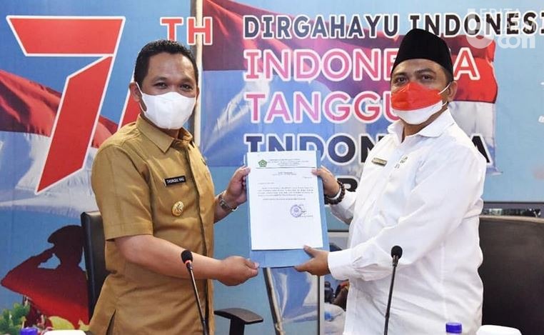 Kisah Rebutan Bantal antara Bupati dan Kepala Kemenag Lumajang