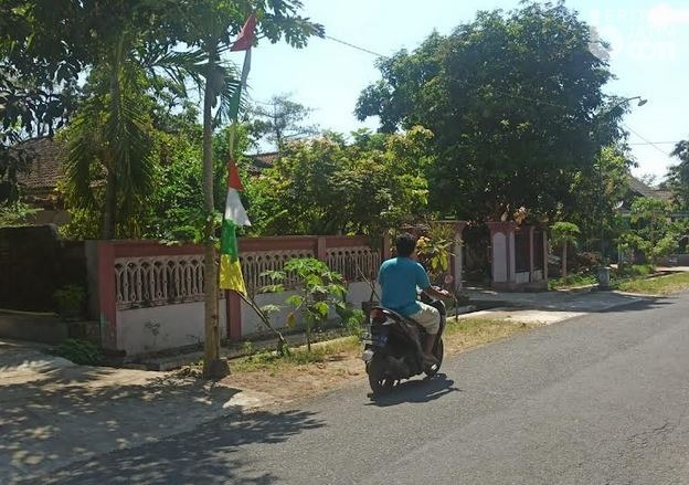 Rumah Orang Tua Bupati Probolinggo yang Sederhana di Ponorogo