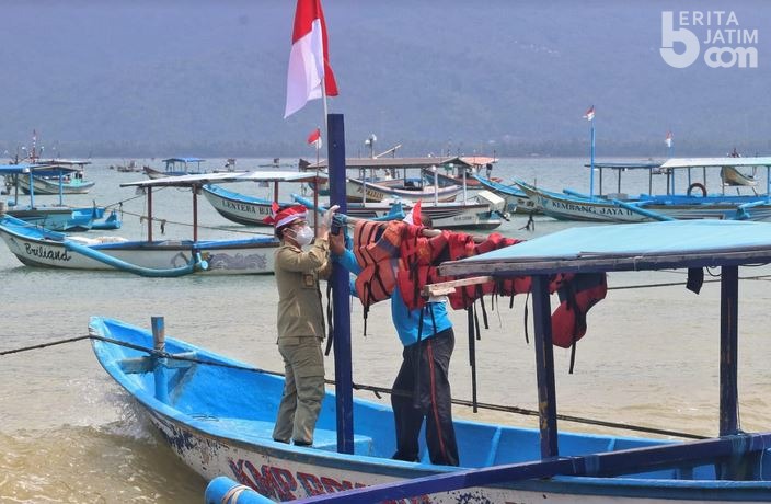 Bupati Trenggalek Ajak Warga Watulimo Bangkit di Tengah Pandemi Covid