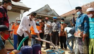Cek Call Center 112, Bupati Sumenep Terjun ke Daerah Kekeringan