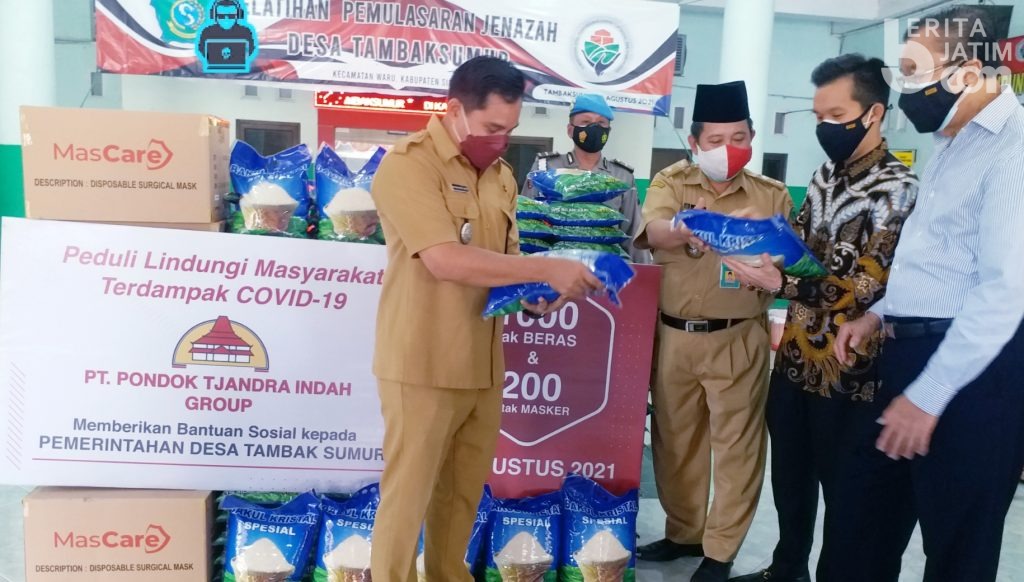 PTI Group Berikan Beras ke Warga Terdampak Covid-19 di 4 Desa