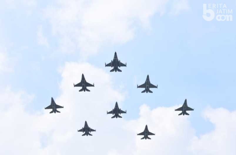 Flypast Kemerdekaan, F-16 Lintasi Langit Istana Merdeka