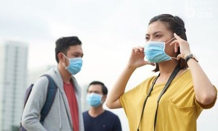 Ilustrasi penggunaan masker. (Foto: Unplash)
