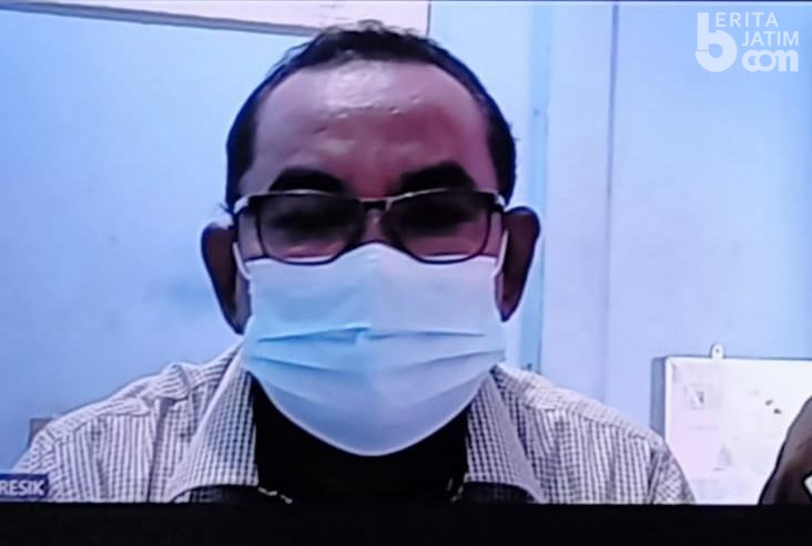Mantan Camat Duduksampeyan Suropadi Dituntut 8 Tahun Penjara